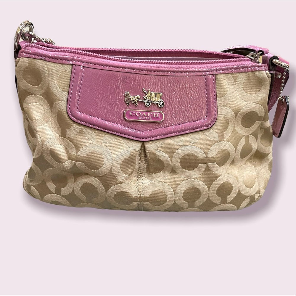 Vintage Signature Coach Purple and Beige Bag with a Removable Strap!